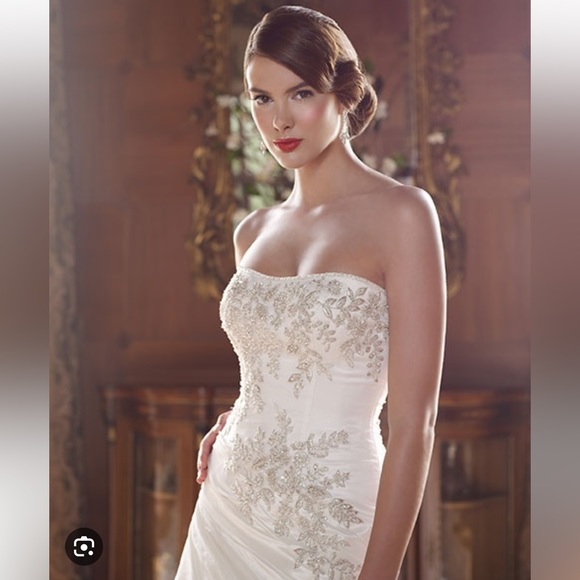 Casablanca Dresses & Skirts - Casablanca Bridal Gown style 1996 NWT sz 14 Ivory not altered worth 2K$